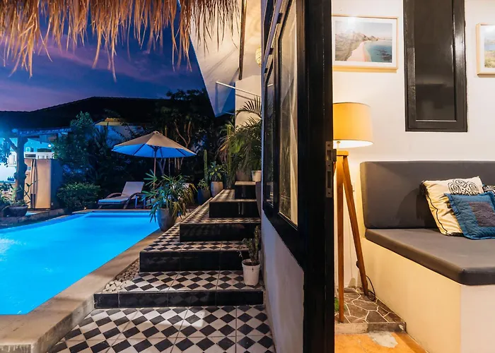 Pensión Aps House